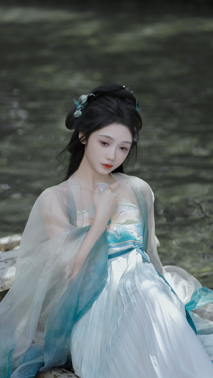 龙猫 封面